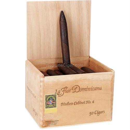 La Flor Dominicana La Flor Dominicana Maduro Cabinet