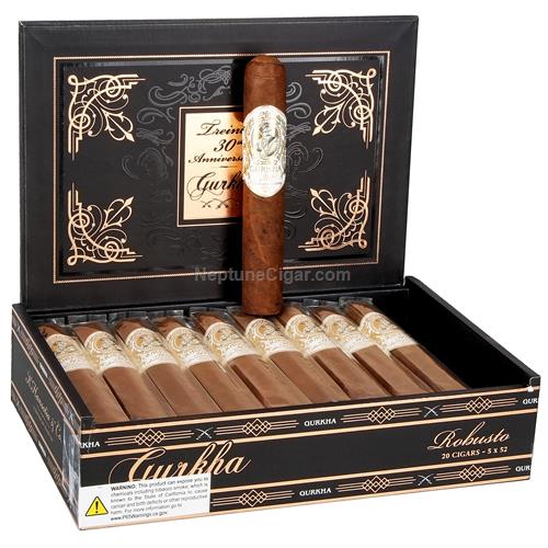 Gurkha Treinta