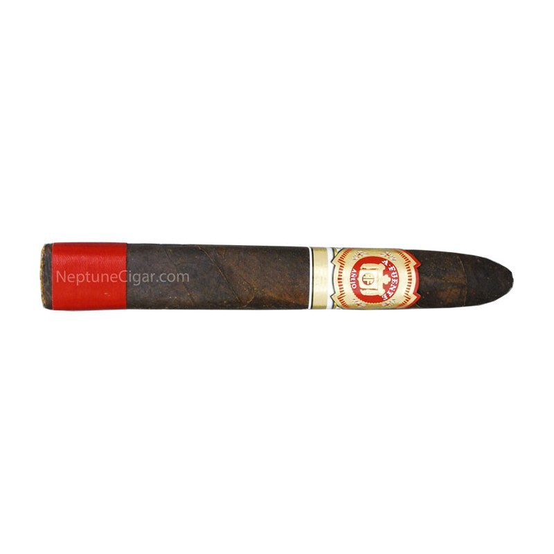 Arturo Fuente Añejo No. 77 Shark