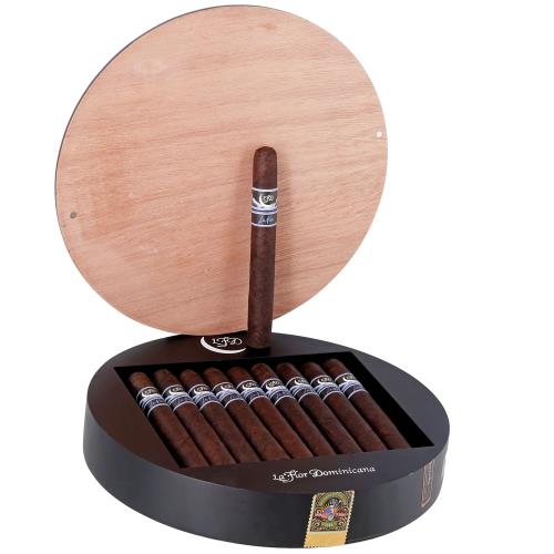 La Flor Dominicana La Flor Dominicana La Nox